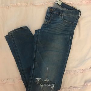 OFFERS WELCOME Hollister skinny jeans